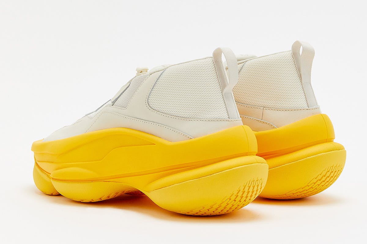 Pyer moss sculpt white yellow clearance
